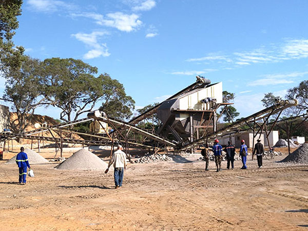 碎石機(jī)械設(shè)備一套多少錢(qián)？