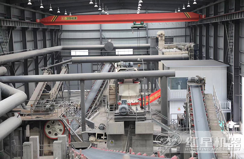 1060破碎機(jī)搭配圓錐破，日產(chǎn)量在3200噸左右