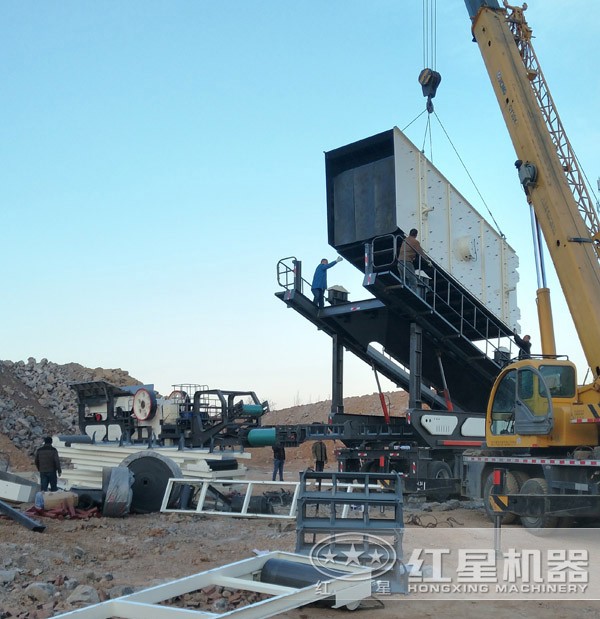 流動(dòng)粉碎機(jī)，貴州生產(chǎn)現(xiàn)場(chǎng)