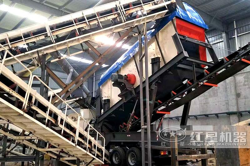 紅星移動制砂機(jī)生產(chǎn)現(xiàn)場實(shí)拍