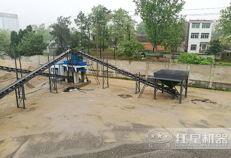 便宜的小型打沙機(jī)工作現(xiàn)場(chǎng)