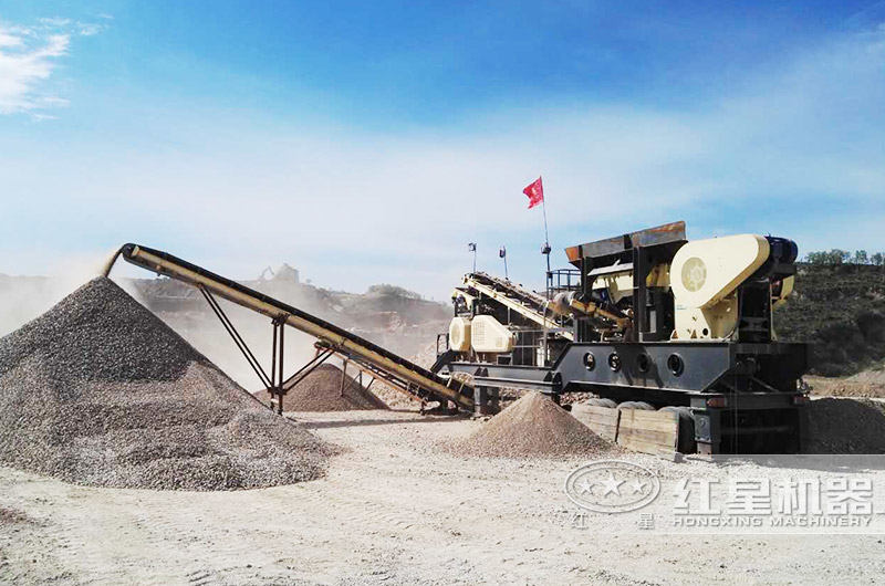 移動碎石機(jī)一天能碎多少噸？