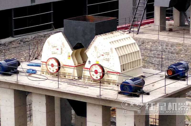 時產(chǎn)500噸礦山錘式破碎機價格多少？型號有哪些？