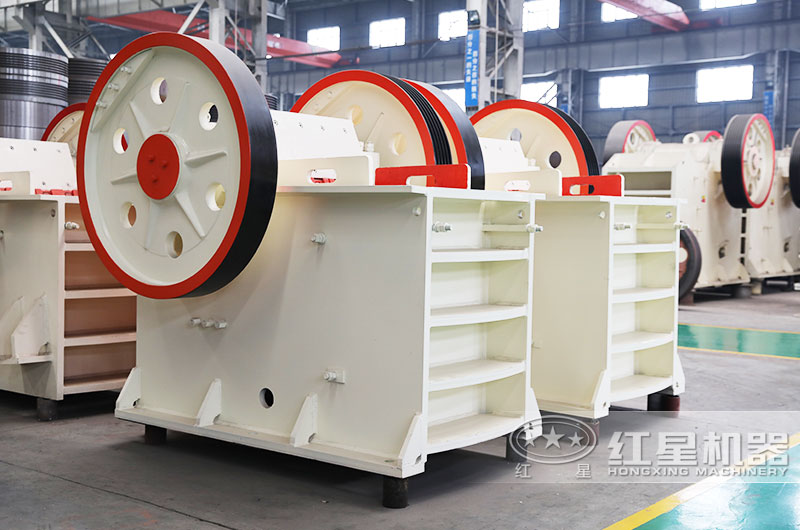 石子廠現(xiàn)在的行情怎么樣？石子破碎機整套設(shè)備有哪些？