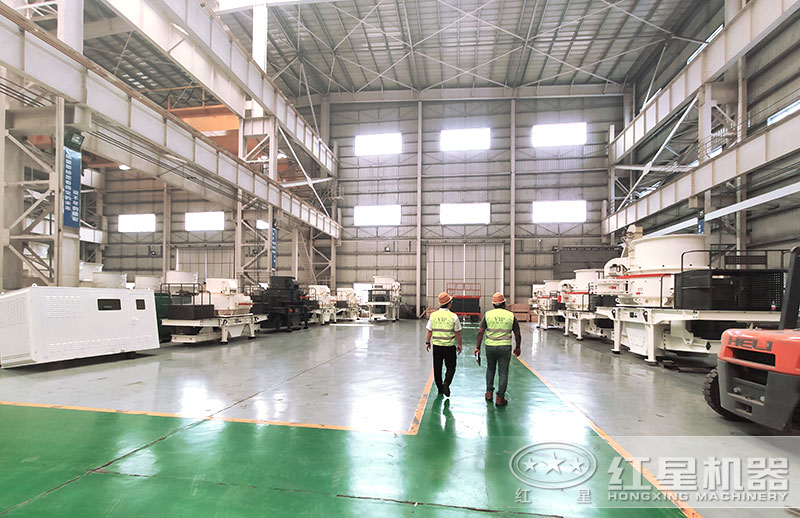 客戶來廠選購(gòu)沖擊破